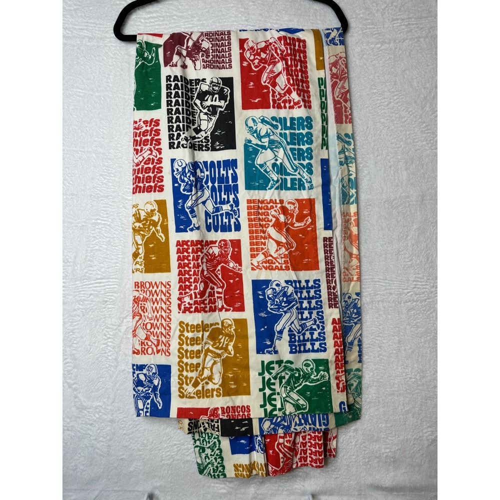 Vintage 70s NFL Curtain 60x60 Football Teams Multi Color Retro Decor 0563